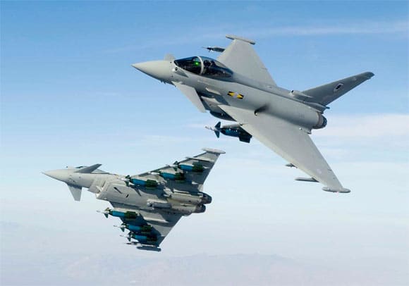 Syrie: l'Etat islamique aurait trois avions de chasse