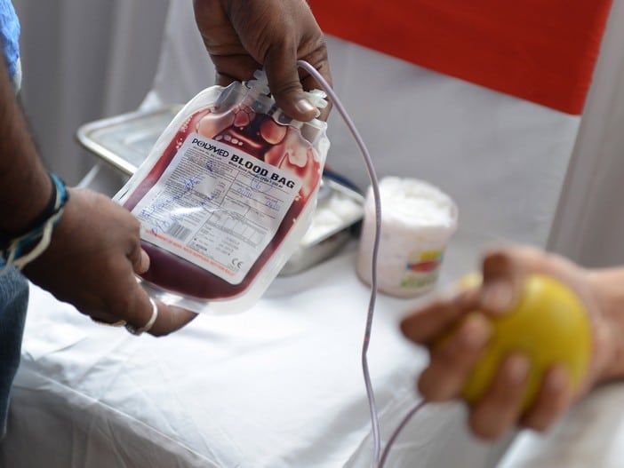 Don du sang : les défis de la fidélisation et du recrutement de donneurs en France