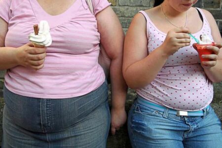 Obesite et surpoids lies a huit autres types de cancers supplementaires