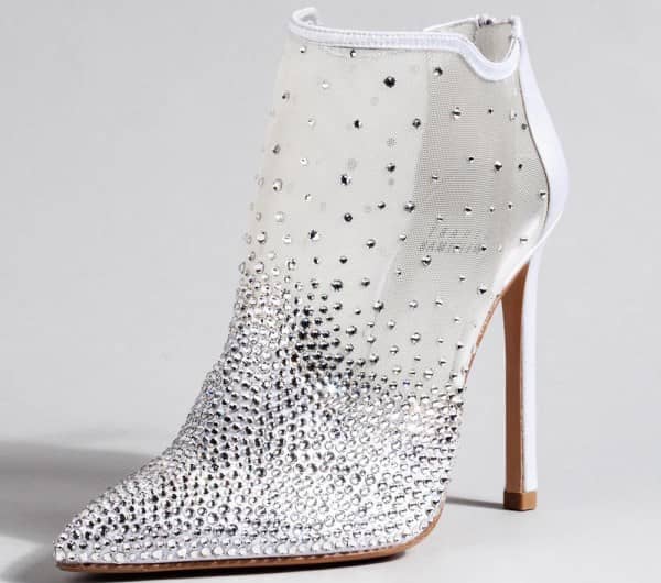 pantoufles de Cendrillon de Stuart Weitzman