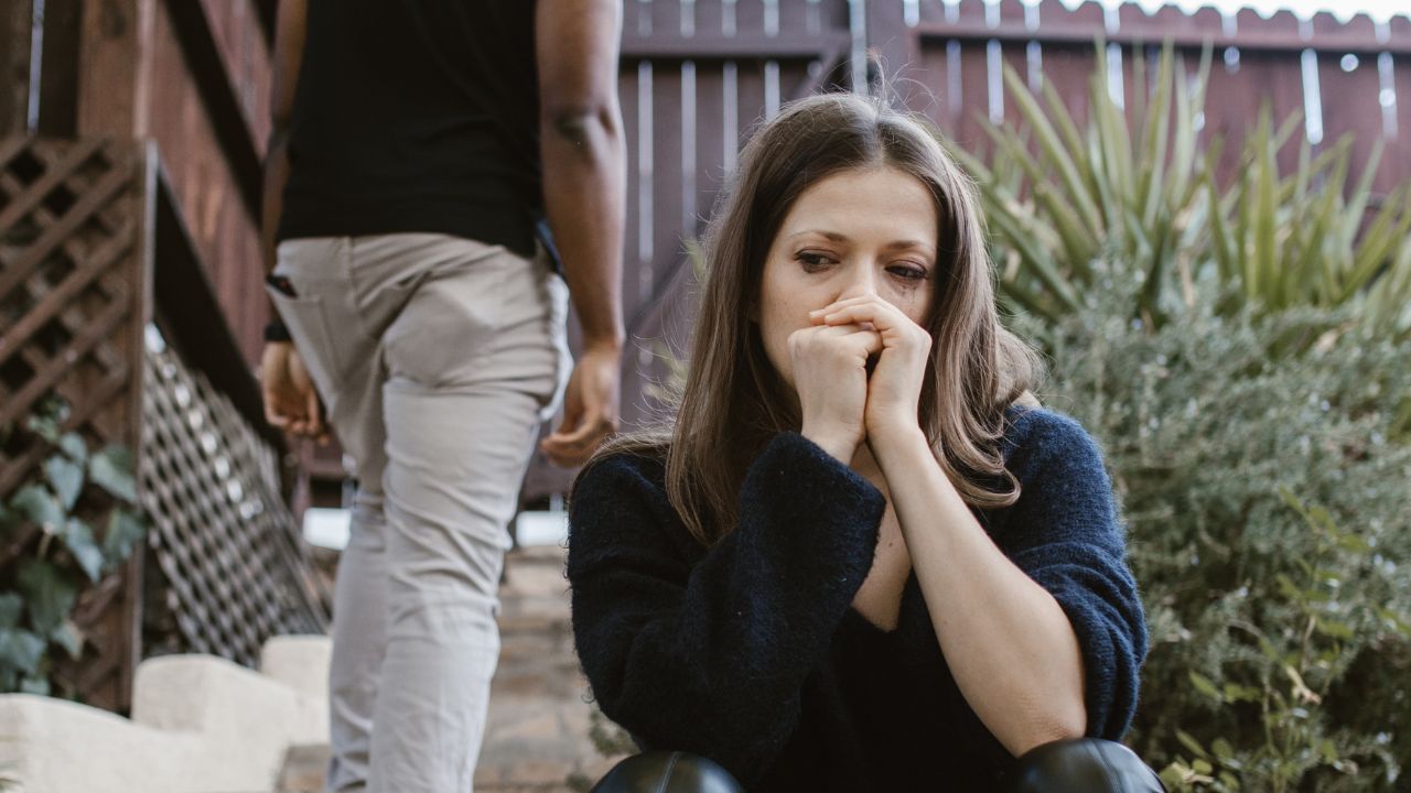 Signes Qu elle Aime Encore Son Ex 7 signes qu'il aime encore son ex