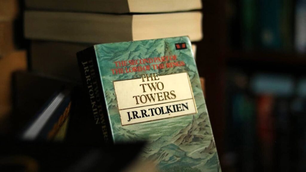 The Two Towers Le Seigneur des Anneaux Tolkien (1)