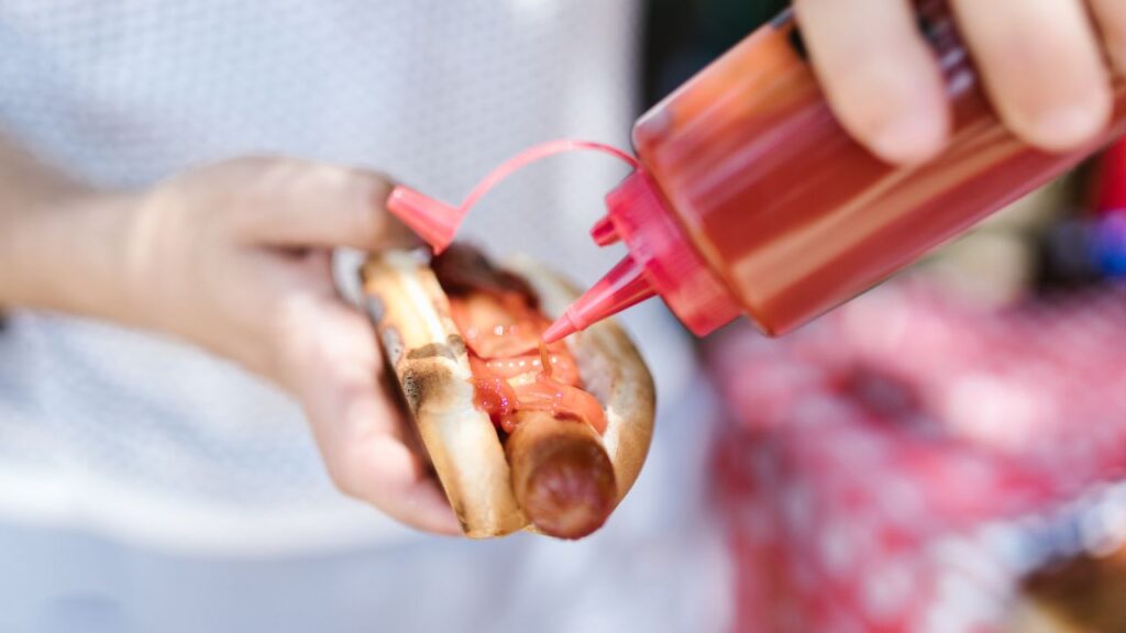 ketchup frigo ou placard (1)