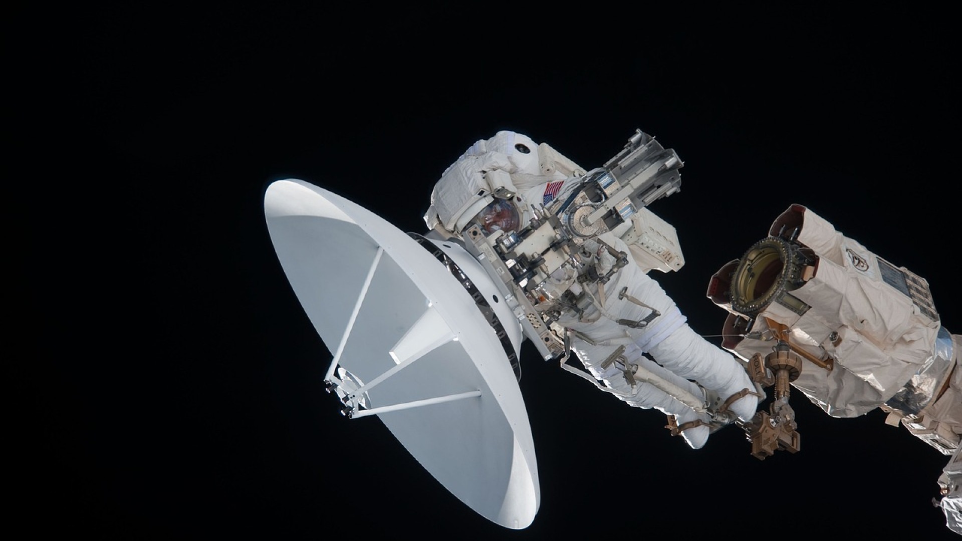 Quelques renseignements indispensables sur la télévision par satellite