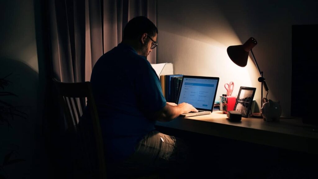 éclairage-pour-travailler-de-nuit (1)