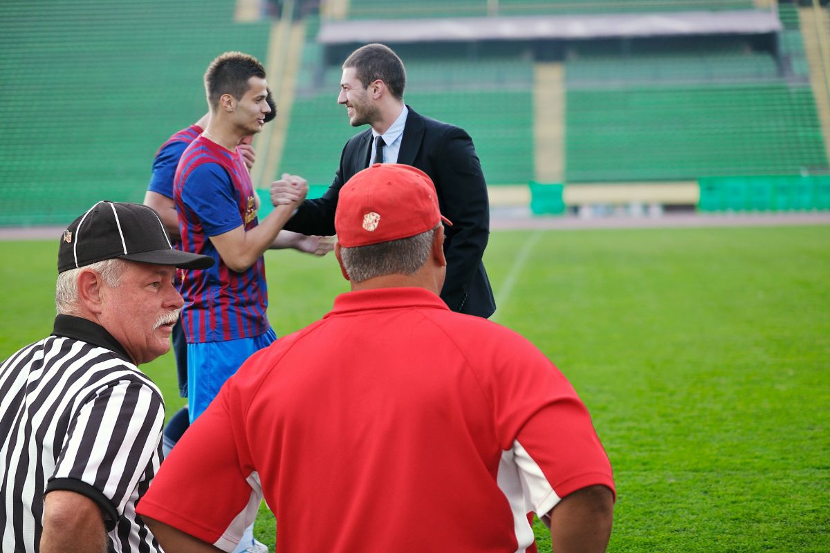 Un coach victime d'usurpation d'identité sur les réseaux sociaux.