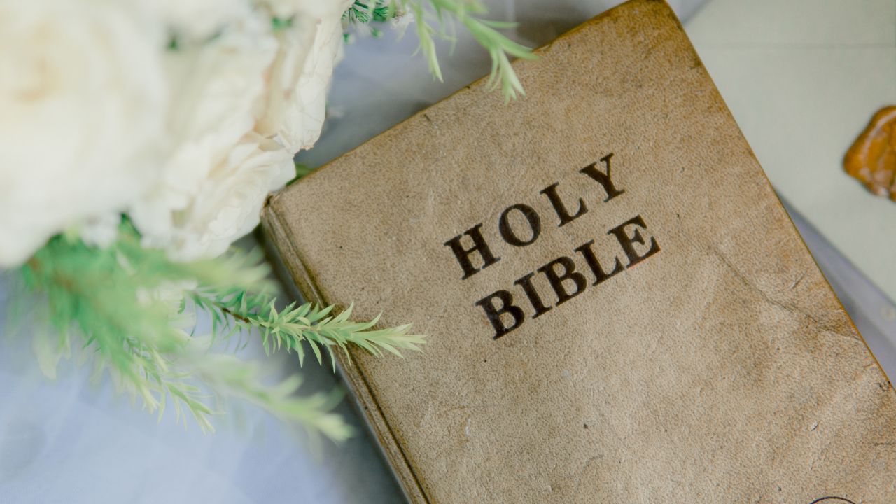 Quelle est la différence entre catholique et protestant