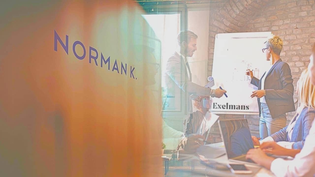 Exelmans intervient aux côtés de Norman K. dans une opération sponsorless stratégique
