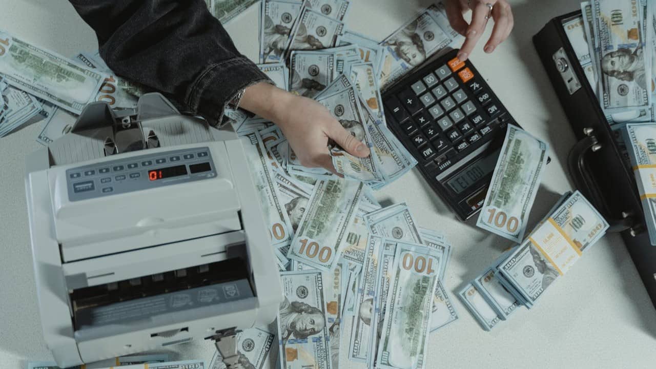 argent-liquide-à-la-maison (1)