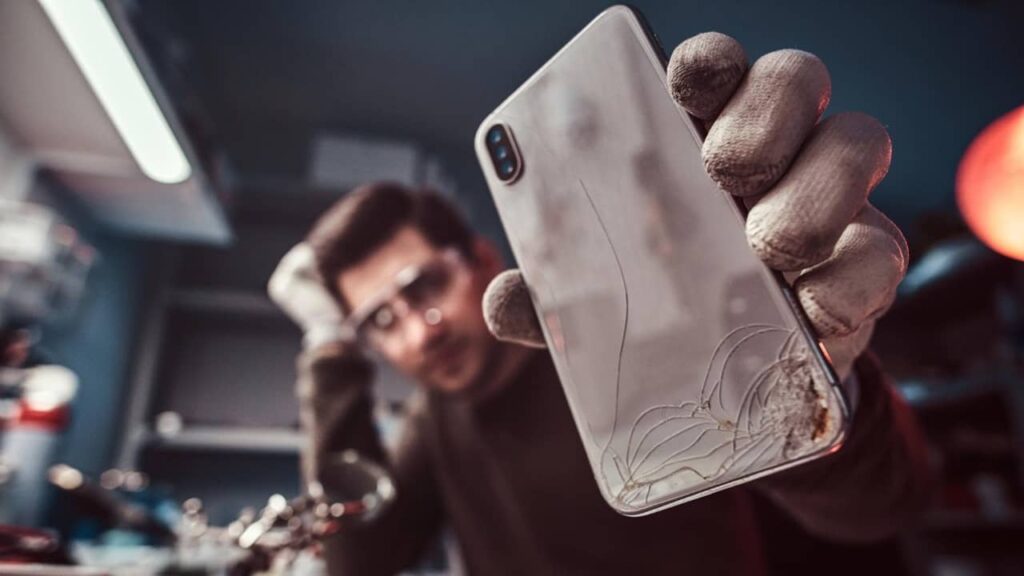 smartphone-cassé (1)