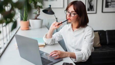 Freelance : pourquoi domicilier son entreprise ailleurs que chez soi ?
