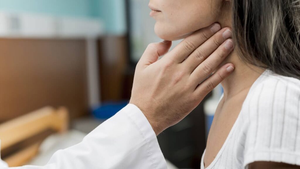 medecin patient consultation thyroide