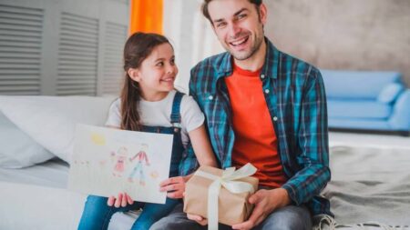 Le top des cadeaux personnalisés pour dire "je t’aime papa" autrement