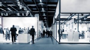 Offrir des stylos personnalisés en salon pro : stratégie gagnante en 2025