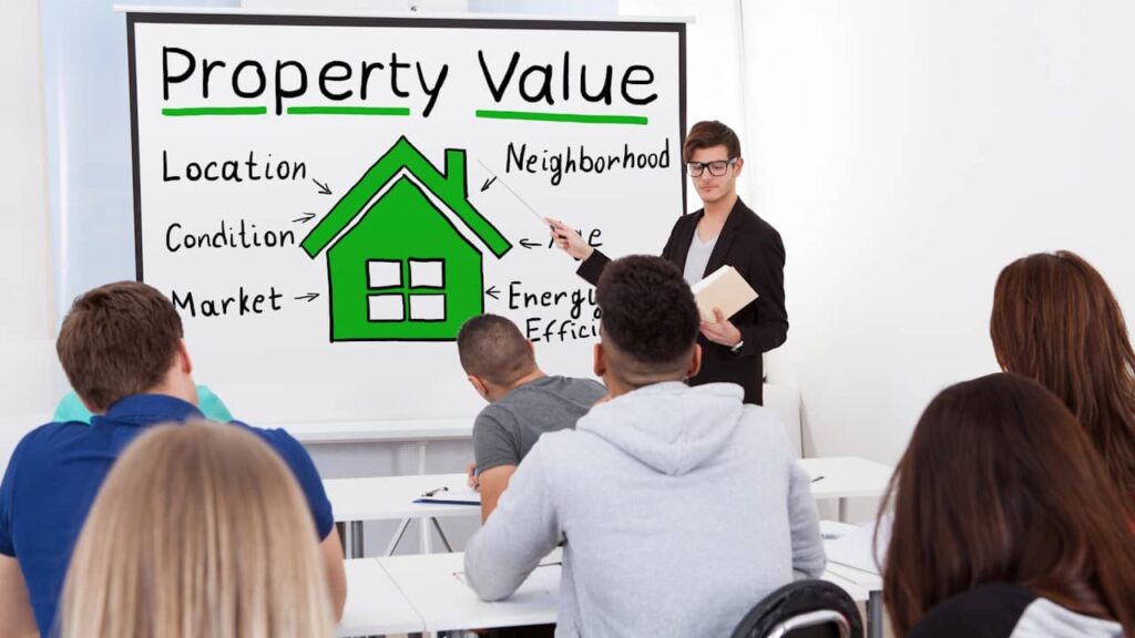 professeur etudiant immobilier 