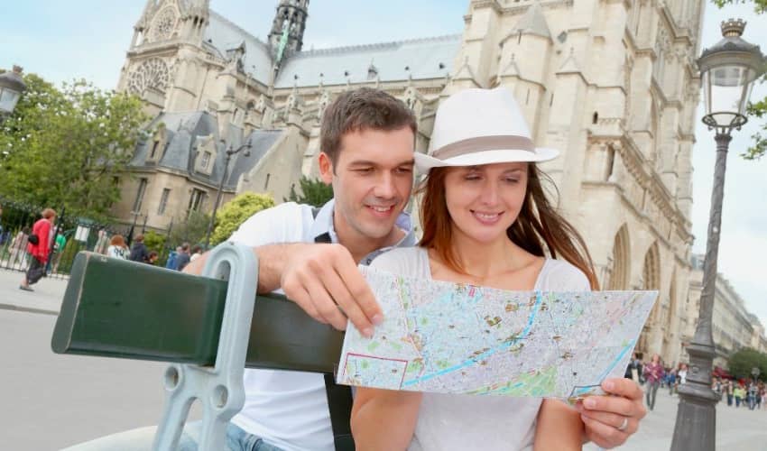 touristes à Paris