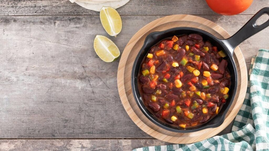Recettes-faciles-étudiant-Chili sin carne express (1)