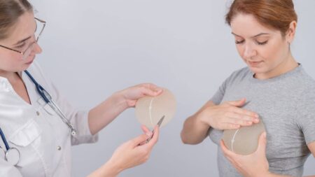 femme choix implant mammaire