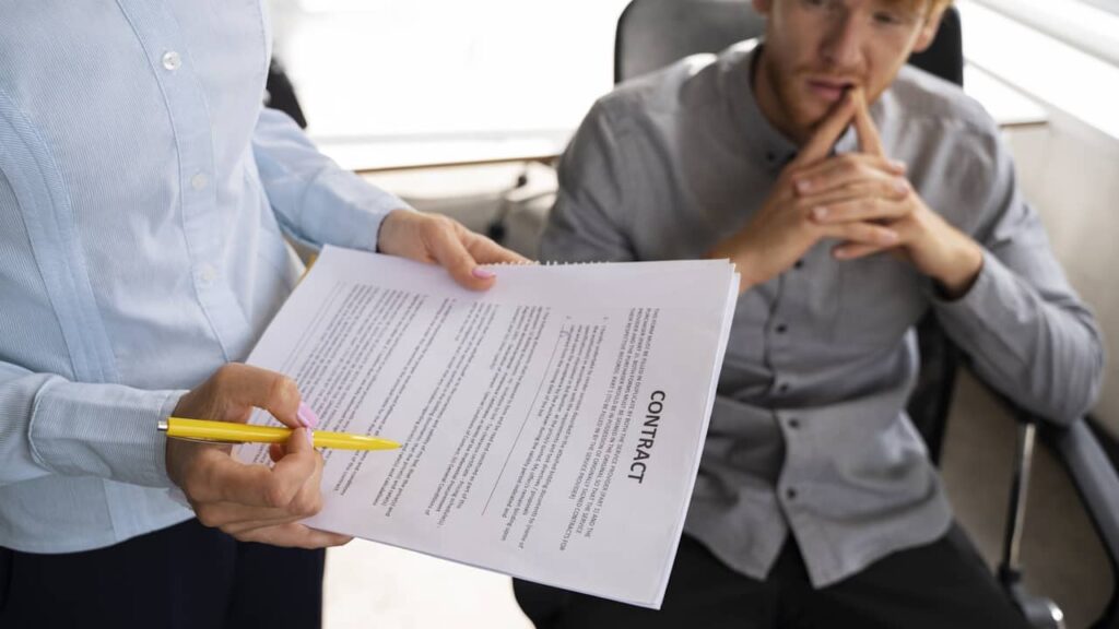 contrat travail