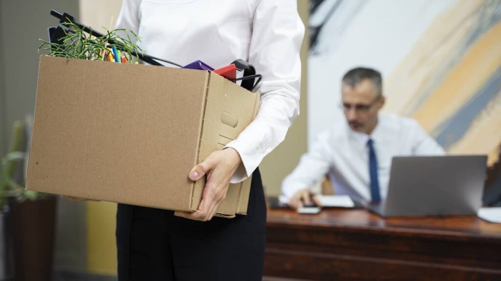 demission carton
