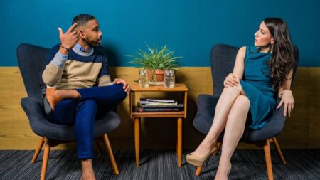 10 réponses intelligentes pour dire aux gens de se mêler de leurs affaires réponses-intelligentes-discussions (1)