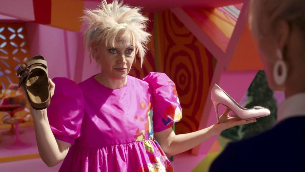 Top 10 Films et Séries TV avec Kate McKinnon Kate-McKinnon-Barbie-Scene