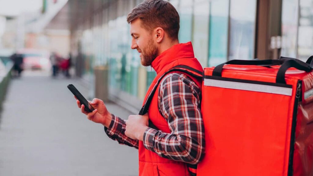 Le réseau de coursiers du service logistique : un levier pour le développement commercial