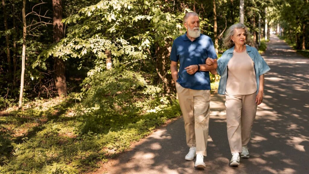 couple senior marche