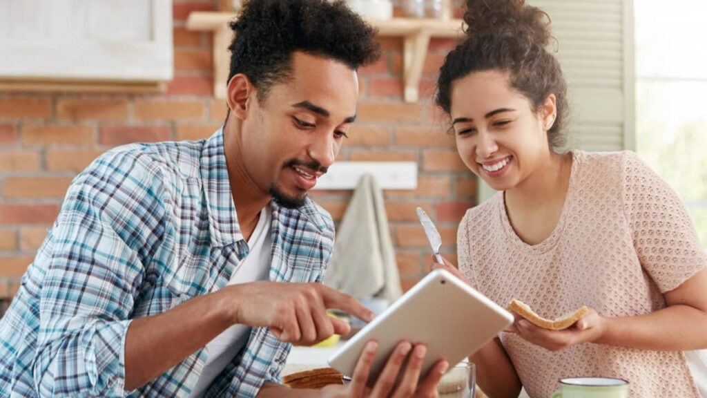 Bucket-list-couple (1)