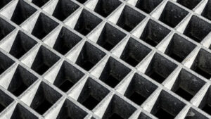 Pourquoi choisir un caillebotis sur mesure pour vos aménagements ?