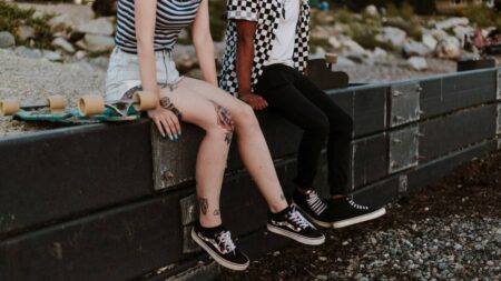 Top 10 des meilleurs brise-glaces pour un premier rendez-vous premier-rendez-vous-jeune-couple (1)