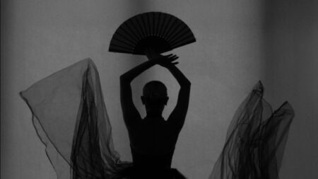 La danse à l’éventail : quel est cet art venu de Chine ? danse eventail