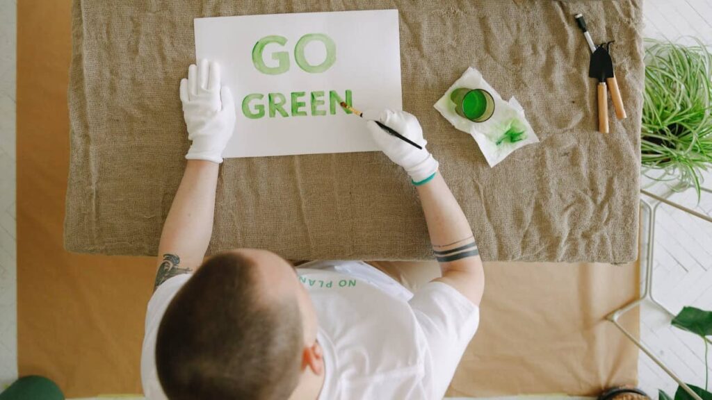 greenwashing-go-green (1)