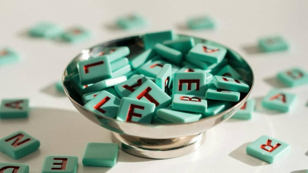 lettres-et-mots-perdus-scrabble (1)