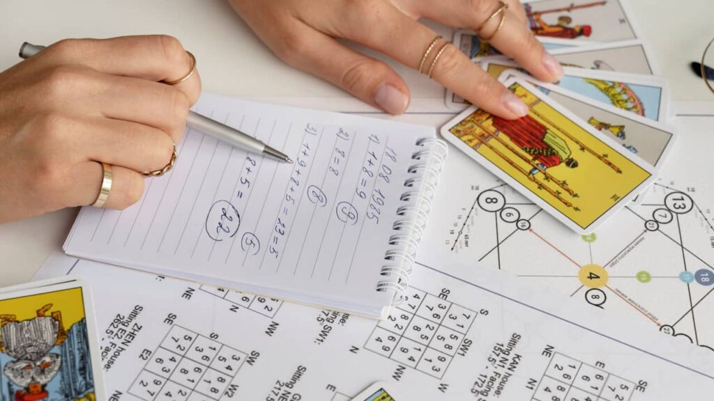 etude carte tarot